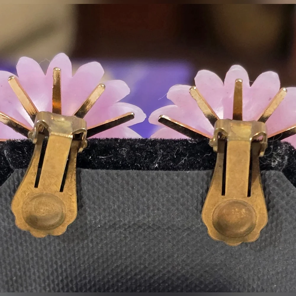 Lilac Purple Plastic Flower Clip On Vintage Earrings AB Rhinestone Center